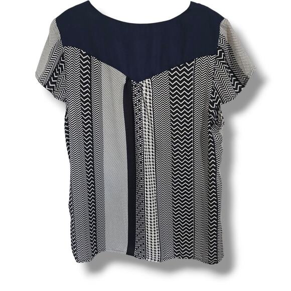 Skies are Blue women's blue chevron print short sleeves VNeck Blouse large - Picture 6 of 8